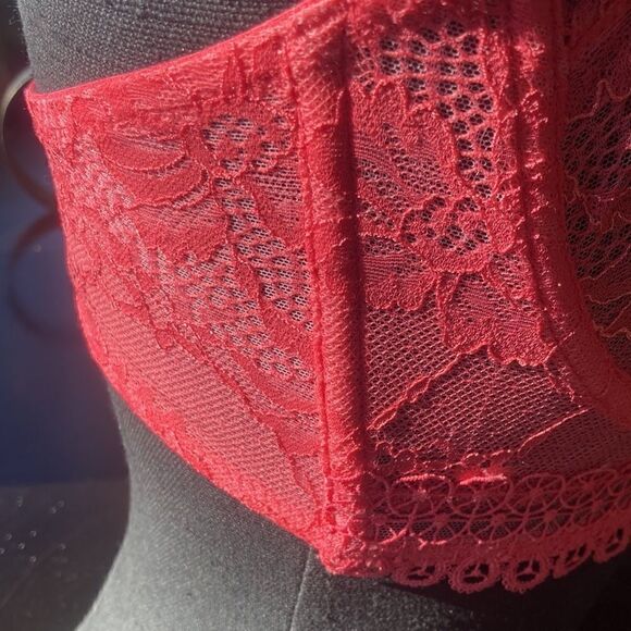 Victoria’s Secret underwire  adjustable halter lace bralette 34DD Salmon - Picture 7 of 8